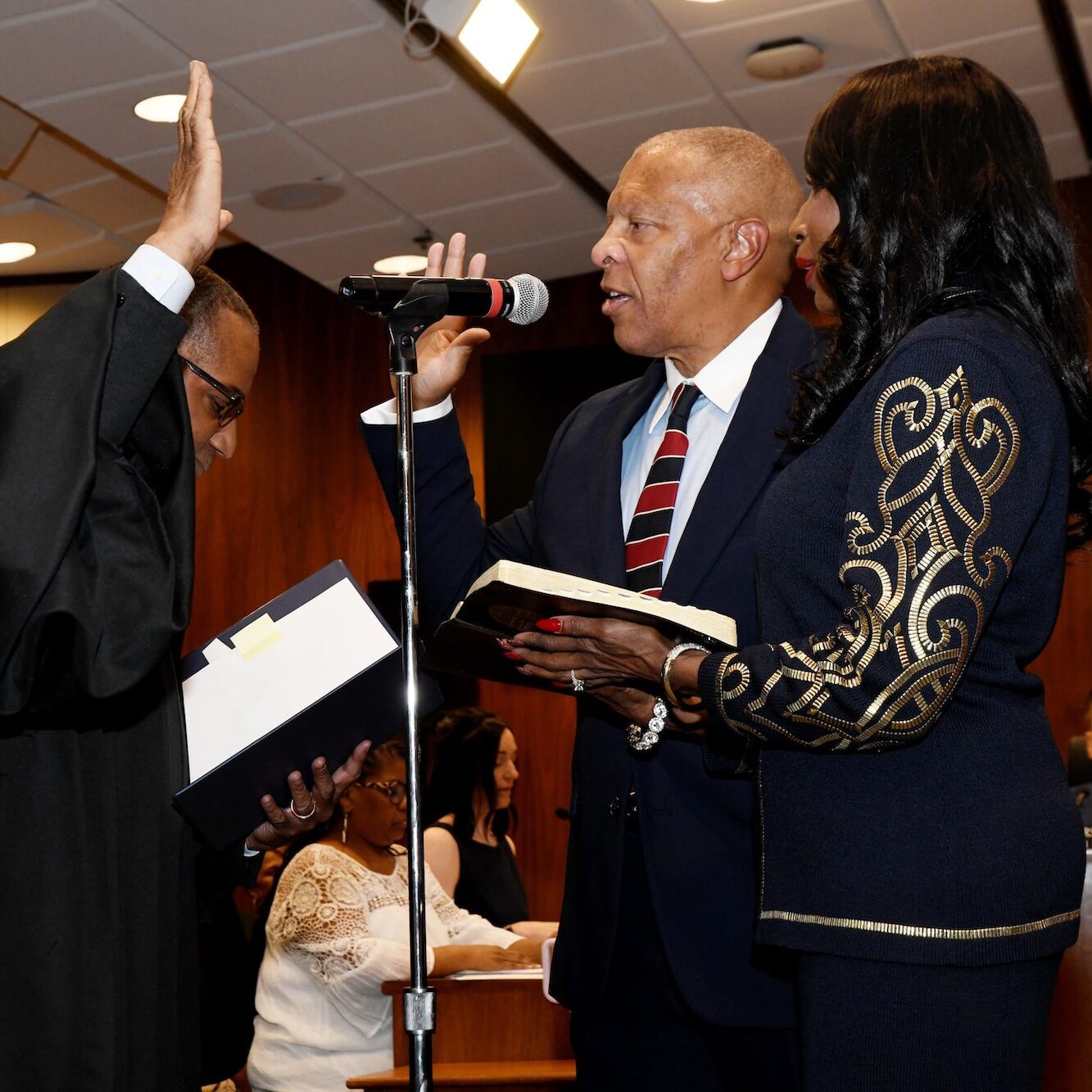 Mayor Ewing Inauguration 2025 06 09 116 RHP